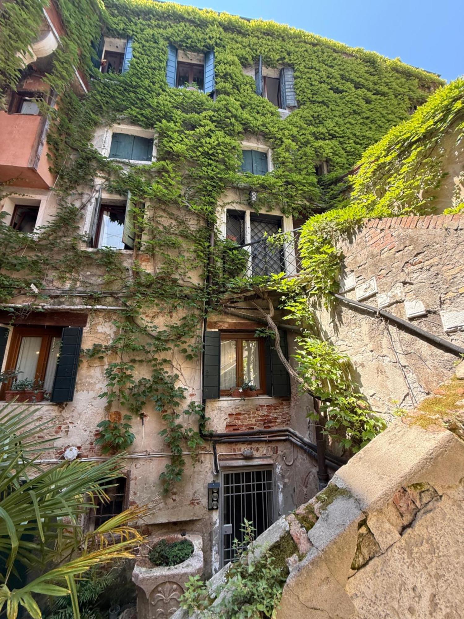 Ca Del Traghetto